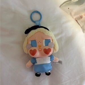 Popmart crybaby crying again- she’s alice